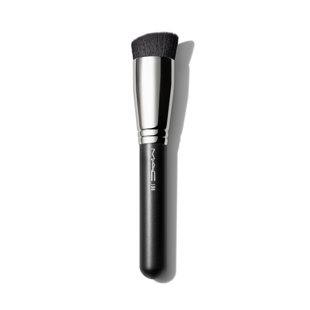 196S Slanted Flat Top Foundation Brush